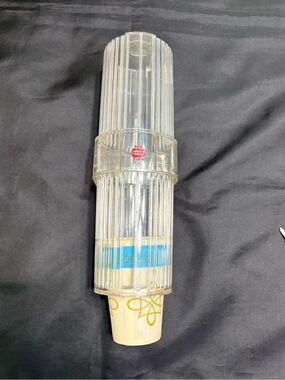 Vintage Dixie Cup Dispenser Plastic Wall Mount Bathroom Kitchen Cup Holder w Cup